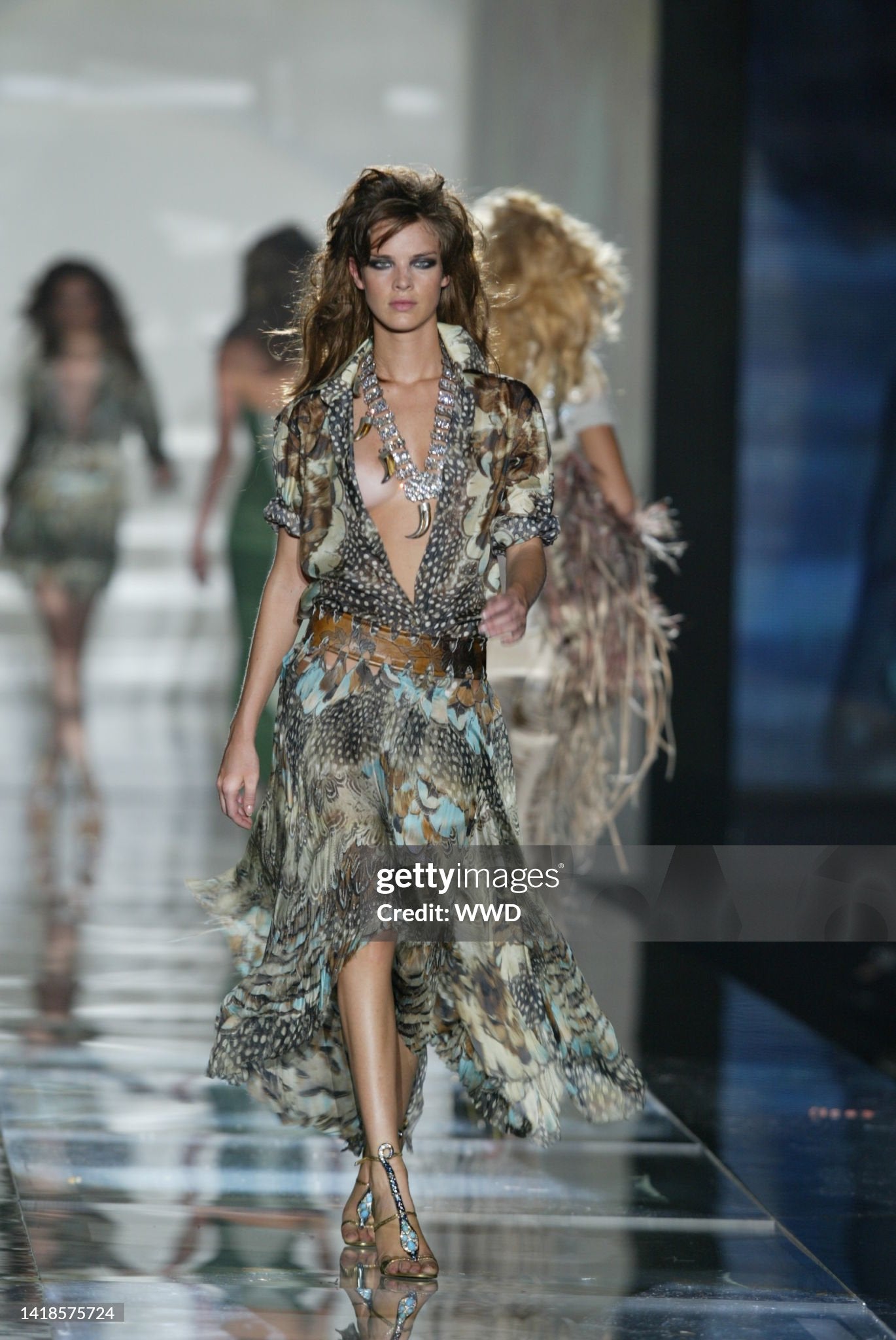 Roberto Cavalli ss 2004 set