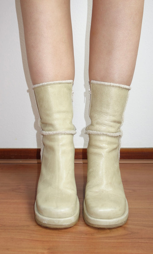 Destroy boots