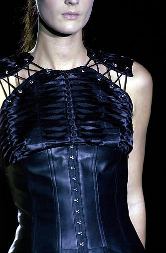 Amaya Arzuaga fw 2002 top